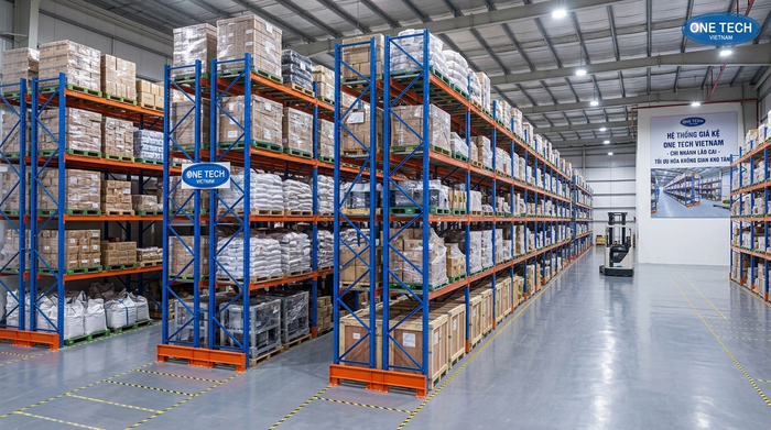 Kệ Double Deep Lào Cai trong kho pallet hạng nặng